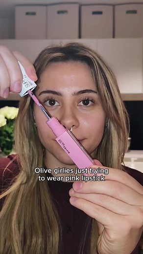 Dame De Allure (@dame_de_allure) - Pink Lipstick Disaster: Makeup Fails Explained