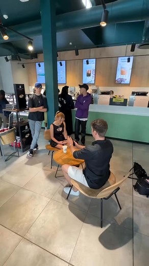 23K views · 908 reactions | Best Magic Tricks  勞 #125 #omg #skills #fyp #foryou #trends #trending | Discovery cbr | Facebook