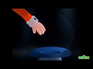 Sesame Street Circus Alphabet (2006)