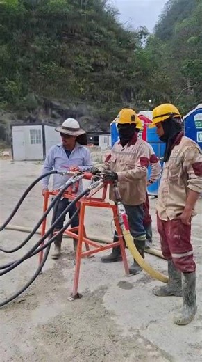 Wagon Drill Stenuick MD85 in Jobsite (Hidroituango) #machinery #automobile #excavator