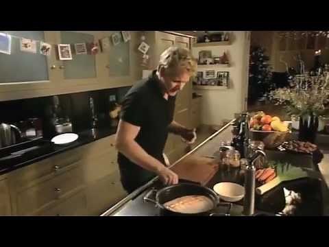Gordon Ramsay: Christmas Honey Glazed Ham Part 1