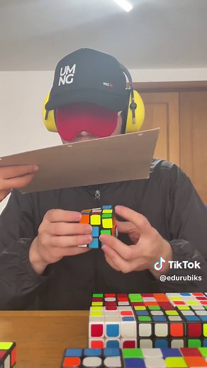 How to Solve a Rubik's Cube: Step-by-Step Guide