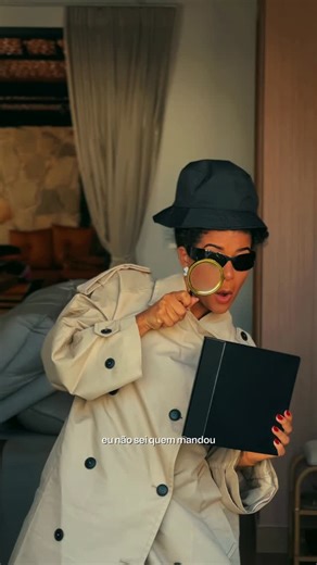 Sheila Matos on Instagram: "Sheirosa… recebi uma caixa misteriosa e, claro, virei a própria detetive 🔍 Cheiro? Aprovadíssimo! Textura? Leve e diferente, do jeito que eu amo! Aplicação fácil e já senti meu cabelo dizendo obrigada! Você teria coragem de testar um produto sem saber a marca? #publi #maisqueumcreminho"