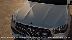 The all new Mercedes-Benz GLE exudes the power and presence of a luxury SUV and takes them to a new level – an exterior design that is more dynamic, elegant and stylish than ever before. #Mercedes #MercedesBenz #MercedesAMG #AMG #Awesome #GLE 🚗 | Mercedes-Benz Cars Ireland