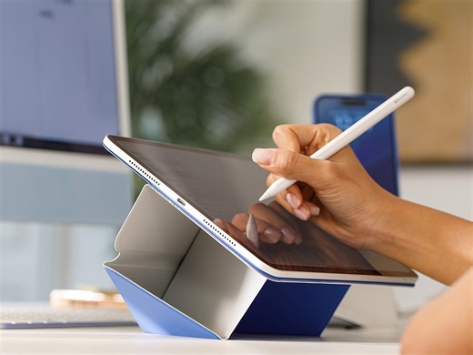 My iPad used to be a screen. MOFT’s Dynamic Folio made it the ultimate floating workspace - Yanko Design