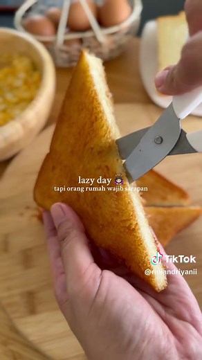 Japanese Tamago Sando: Easy Breakfast Recipe