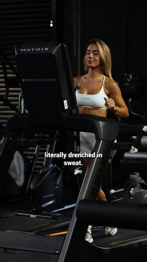 My cardio routine!!!! Ok but full transparency, I haven’t been feeling my best recently. I haven’t been in a routine as much as I like. And I’m gaining weight more than I have ever before. I use to eat like 💩 and be able to just burn it off the next day but I think my body is changing. Maybe it’s turning 24??? Idk. I think every woman goes through this but I have to get stricter with my diet if I wanna get back to where I was.😅💕 30 min stair master (level 5-10) 10 min walking (incline 10 spee