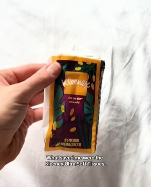 Feel the silky difference of Kleenex® Ultra Soft and keep your skin feeling its best. | Kleenex