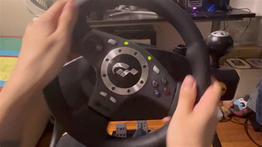罗技 Driving Force Pro （日版为GT Force Pro）亲测为复古派体验ps2赛车游戏最完美的方向盘 配备了200度（对应GT3 头文字D…