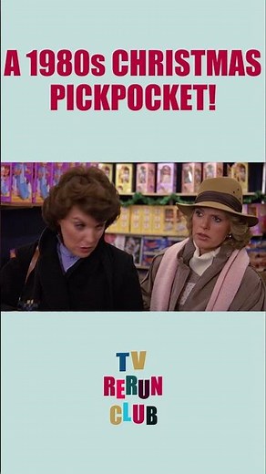 Catching a pickpocket at Christmas! #TVRenrunClub #CagneyAndLacey #Christmas