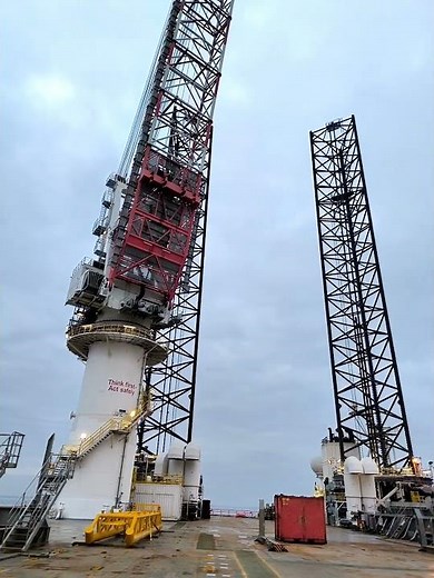 Rope access 🪢 welding NDT inspection #ropeaccesstechnician #ship #oilandgas #ropeaccessprofessional