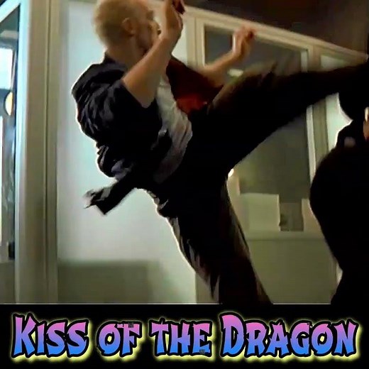 Liu Jian (Jet Li) Fights and Kills the Twin Assassins in the Office – Kiss of the Dragon (2001)