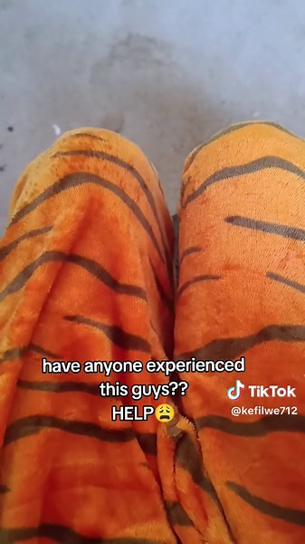 Understanding Uncontrollable Leg Shaking Symptoms