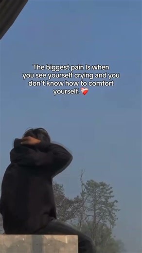 “The deepest pain hits when you’re crying… and even you don’t know how to heal yourself.” 💔