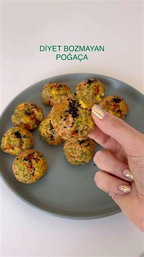 Flourless and Oil-Free Diet Poğaça Recipe | Filling Oat Fit Poğaça