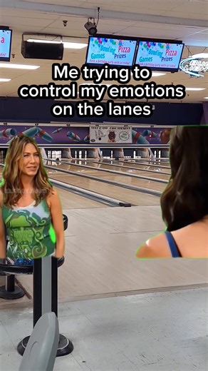 Bowling is so peaceful... said no one ever 🤦‍♀️ #candlepinbowling #bowling #sports #bowlingalley #Massachusetts #SportsHighlights #tournament #newengland #league | Outrun The Bear