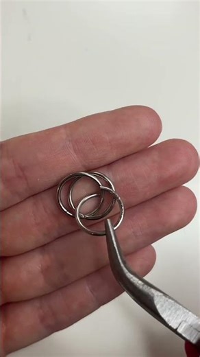 Mobius Ring Chainmail Tutotial ! A pretty simple tutorial :3 #chainmaille #tutorial #chainmail