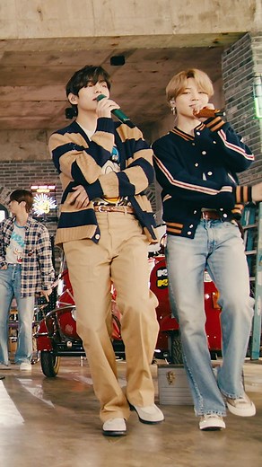 BTS Telepathy Performance on MTV Unplugged Arcade Theme