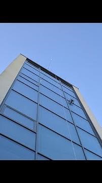 Window Cleaning Drones - Service