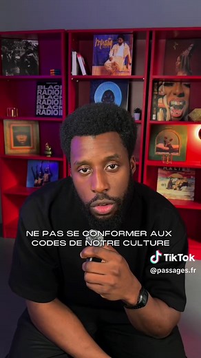 Arrêtons de paraître et commençons à ÊTRE 🙂‍↕️✨ On vous attend pour partager ensemble ce moment d'art et de bienveillance 🫶🏾 PASSAGES, l'événement artistique sur Paris à ne pas manquer ✨ #sortiraparis #evenement #artistique #rnb #livemusic