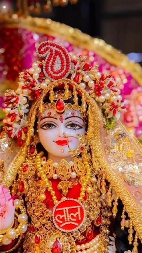 Kanha le chal hame ...#bhakti #radheradhe #bhajan #krishna #kanhaiya #girdhar #shortvideo #short