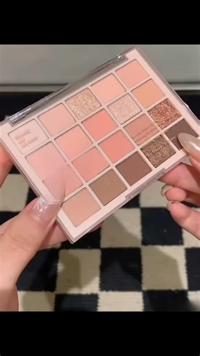 Rose beauty on Instagram: "K'APEINE 20-color Nude Pink Eyeshadow Palette with matte & shimmer finishes—long-lasting, waterproof, and perfect for daily to party glam. #EyeshadowPalette #NudePinkShades #KAPEINEBeauty #PartyMakeup #DailyGlam WaterproofMakeup LongLastingEyeshadow MatteAndShimmer MakeupLover BeautyEssentials"