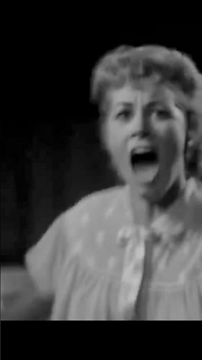 👀 Monster Peeping Tom #monstermovie #horror #scream