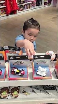 Exploring Disney store in Yas Mall #abudhabi