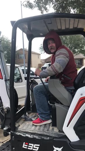 Changing Oil in a Ford Powerstroke