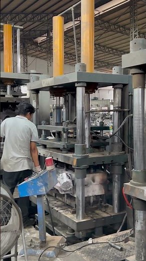 Gravity casting workshop