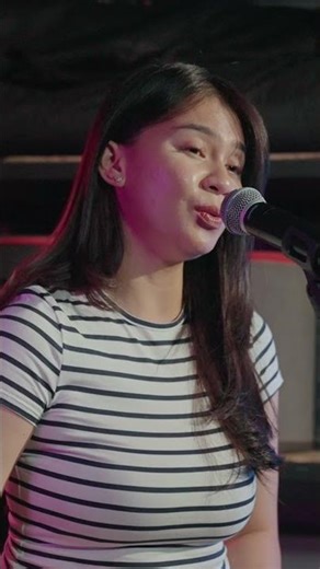 I cry remembering you #shorts #viralvideo #dyahnovia