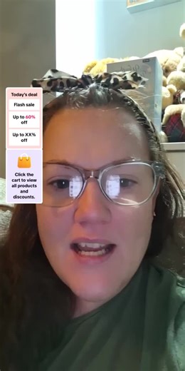 Discover these comfortable, elegant women’s house slippers—perfect for keeping warm and stylish all season with multiple sizes and colours available.