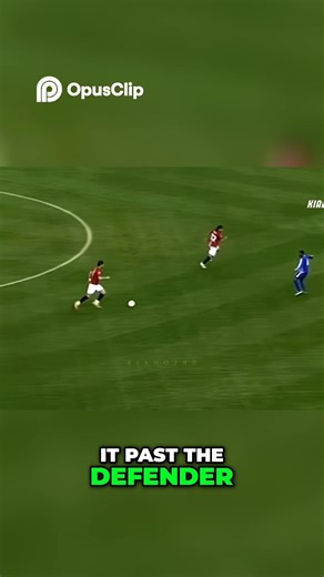 Ronaldo's Dazzling Skills: Goal, Tricks, and Electrifying Pace! #ronaldo #football #manchesterunited