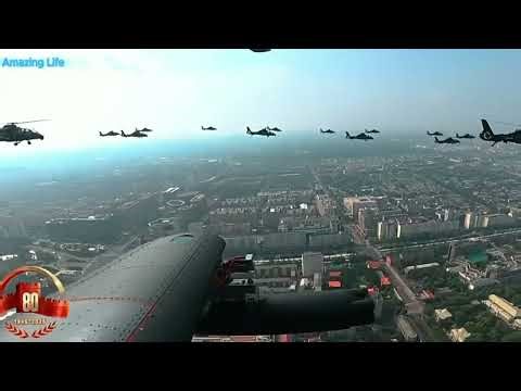 September 3 Parade Begins! Air Flag Escort Formation Leads the Ceremony 九三阅兵分列式开启！空中护旗梯队率先登场