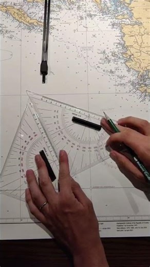 How to plot a course to steer? #maritime #navigation #nauticalcharts #course #sailing #shorts