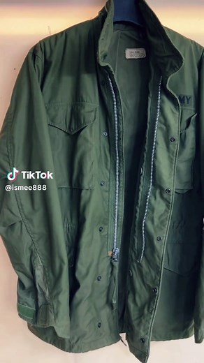 Explore Army Vintage: Coat Man's Field with Hood