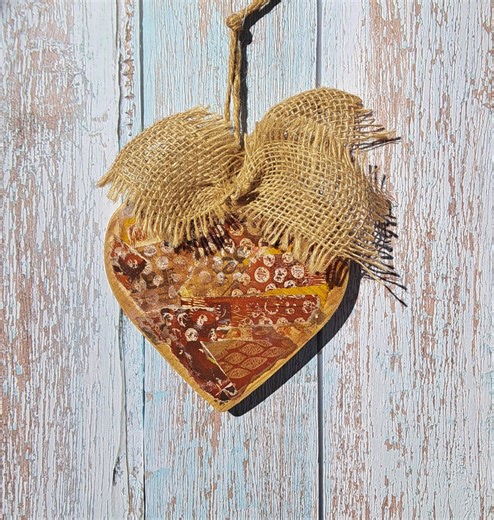 Rustic Wooden Heart Wall Decor Distressed Farmhouse Valentine Hanging Heart - Etsy