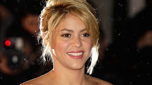 Shakira pregnant with first child