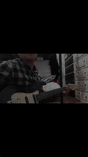 Guitar Solo: Master the Same Ground Technique