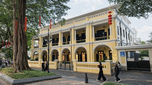 Historic Architecture Creates Unique Walks China