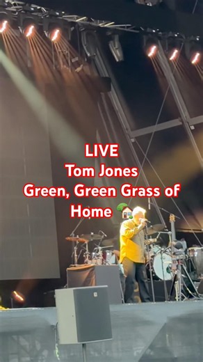 LIVE - Tom Jones Green, Green Grass of Home Kingsholm Stadium, Gloucester #tomjones #livemusic