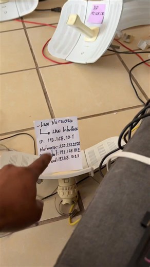 Tel: 9841334122 AYUDAAA ¿Cómo hacemos para acceder a una antena que se encuentra abajo de un router y tiene diferente segmento de red? ¿Cuáles serían los puertos que tendríamos que poner en la antena que se encuentra afuera de ese segmento ? Port Forwarding | Alfredo Hernandez