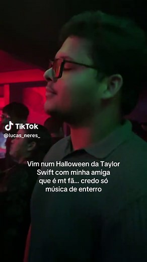 Gente juro cada musica um bocejo, mas tocou hits tambem kkkkkkk #taylor #swift #taylorswift #beyonce #renaissance #bey #beyfa
