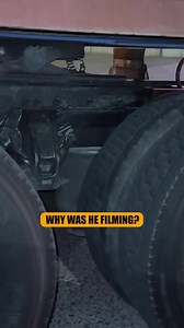 This is a tough one to watch. The trailer slides right off the fifth wheel on pull-away. Is this a driver who forgot his pre-trip and missed the tug test? Or... why was the cameraman filming so perfectly right at that moment? 🤔 Either way, this is a multi-thousand-dollar mistake. A simple tug test and a visual check of the kingpin lock saves you from this. Driver error or sabotage? What do you think? #DroppedTrailer #Pretrip #TugTest #TruckerFail #FifthWheel #CDL #TruckerLife #SafetyFirst | Tru