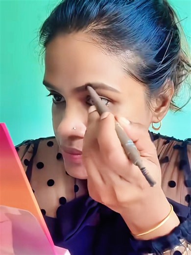 Eyebrow Pencil Tutorial: Shape, Fill, Define in Minutes