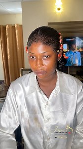 Meet my gorgeous bride who took us to Amuri in Nkanu west LGA of Enugu state for her traditional wedding Makeup and hairstyling. Congratulations dear. You are next in line 🙏🙏🙏 #Enugubestmakeupartist #bestbridalmakeupartistinenugunigeria #topmakeupartistinenugunigerai #jasminemakeover | Jasmine Makeover