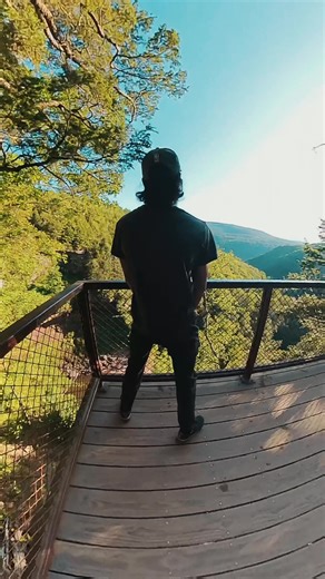 Views so stunning, my bladder gave up #Peeview #NYCPeeSpots #ViewWhileYouPee #WilliamsburgVibes #CityStream #PeeingInStyle #ViewGoals #HiddenSpotsNYC #WillyburgWatch#nyc #beautiful, #nature, #travel, #follow, #picoftheday, #happy, #instadaily, #cute, #style, #trending, #tbt, #summer, #followme, #beauty, #viral #trending #fyp #travel #happy