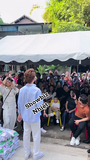 Ca sĩ Thành Đạt , hát tại nhà riêng của Ưng Hoàng Phúc #thanhdat #showbiznhiet