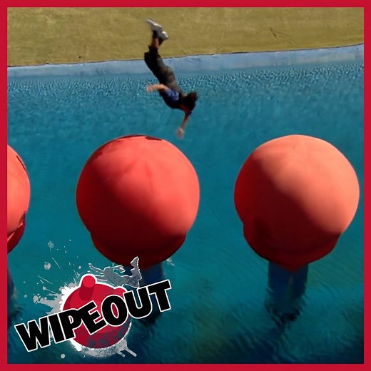 These couples are taking a SERIOUS beating on the Big Balls! 💥🔴 | Wipeout