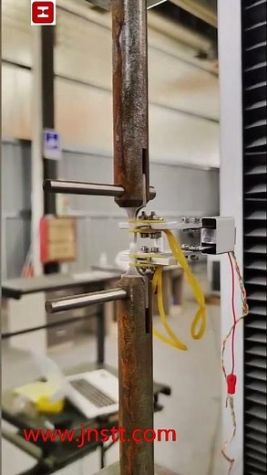 Tensile Test with Extensometer